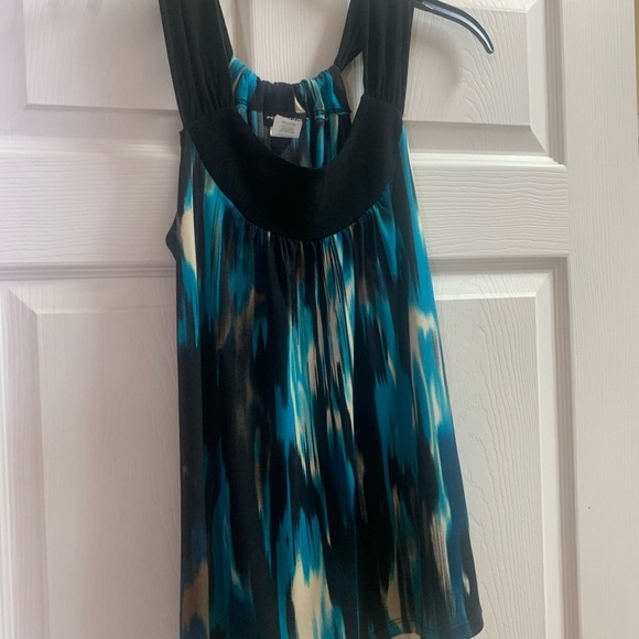 Perception concept sleeveless blouse. - Picture 5 of 5